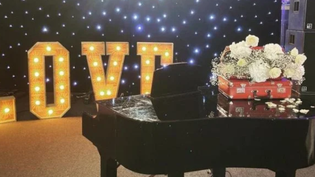 Chris Morris Warrington Cheshire Wedding Pianist