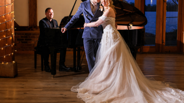 Chris Morris Warrington Cheshire Wedding Pianist